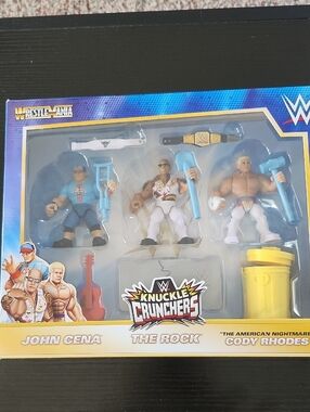 WWE Ultimate Edition Wrestle Mania Knucklr Crunchers Action Figure wrestling Set